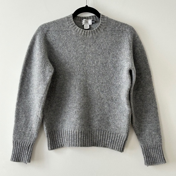 GAP Sweaters - Vintage Gap 100% Wool Gray Crewneck Sweater Made In England